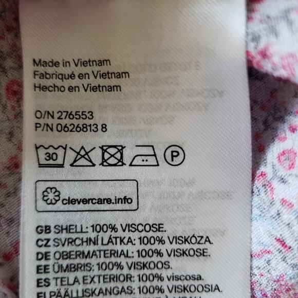 Pink and White Plunge V Neck Short Sleeve High Low Micro Floral Top Size 2 - Picture 8 of 8